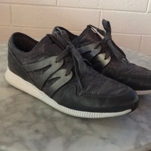 Cole Haan zero grand sneakers. Grey. Size 6.5